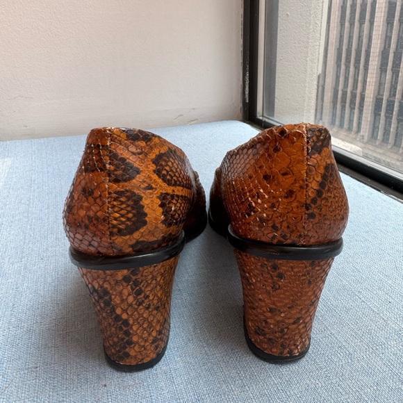 Miista Bernadette Citrine Snake Leather Mid-heels - Picture 2 of 7